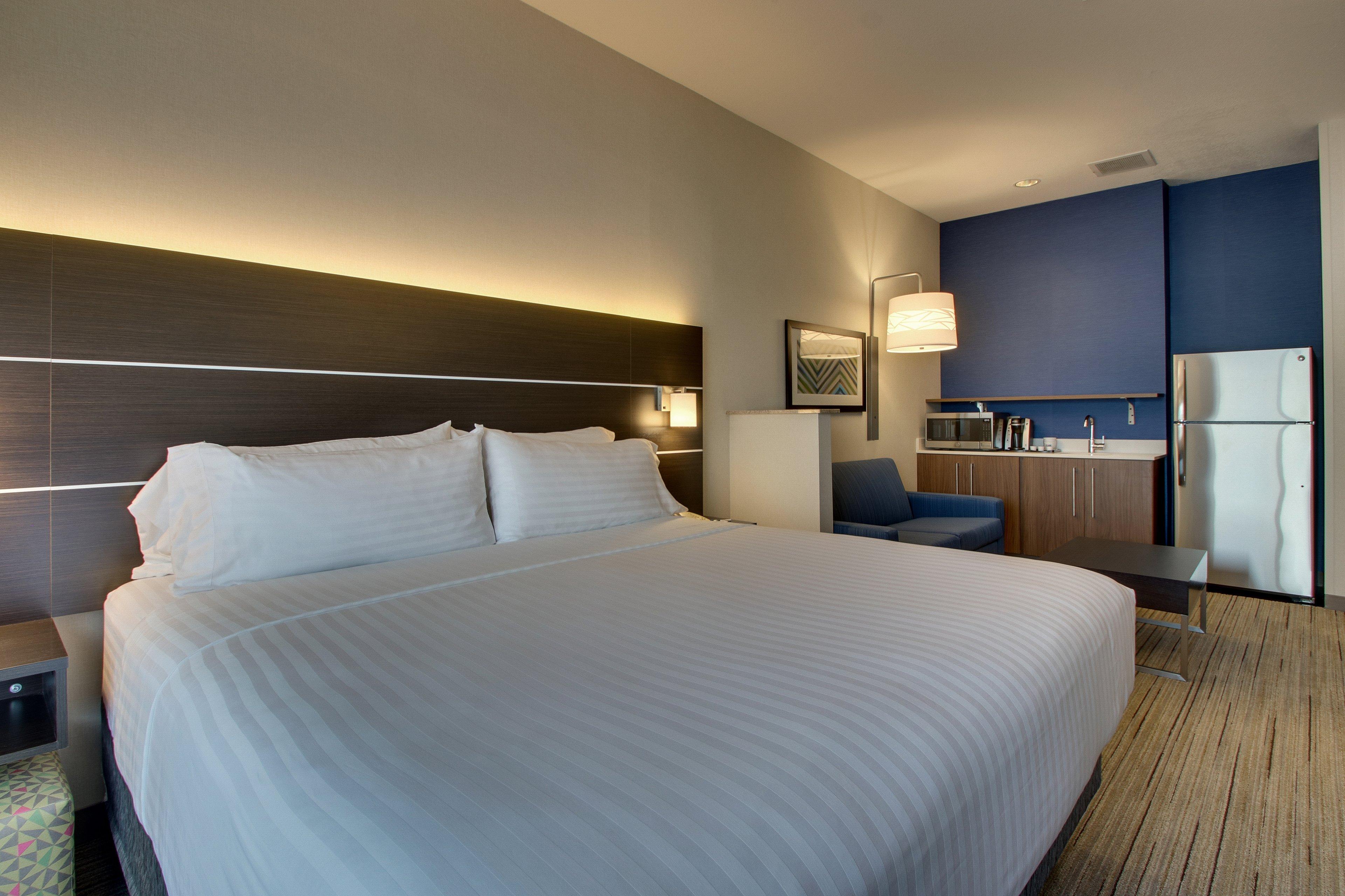 Holiday Inn Express Hotel & Suites Morris By Ihg Extérieur photo