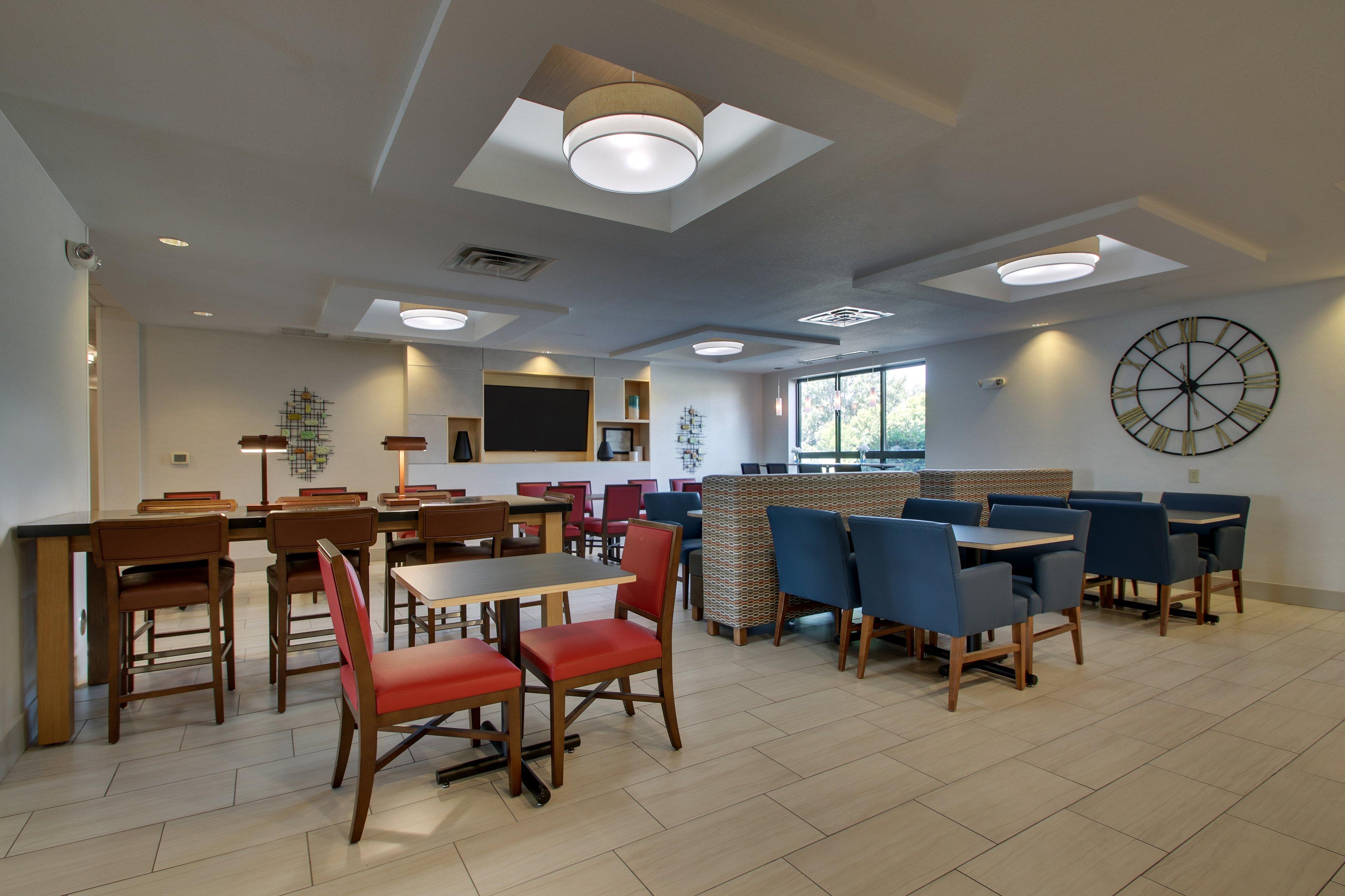 Holiday Inn Express Hotel & Suites Morris By Ihg Extérieur photo