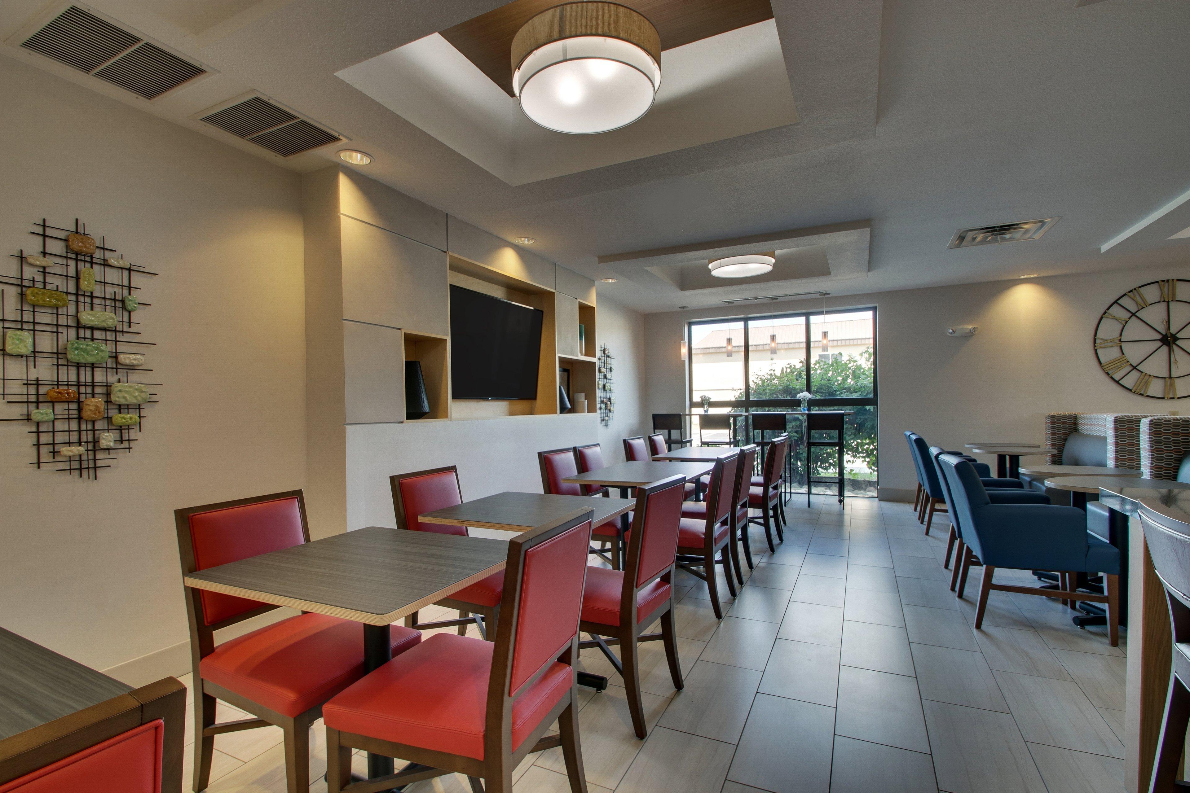 Holiday Inn Express Hotel & Suites Morris By Ihg Extérieur photo