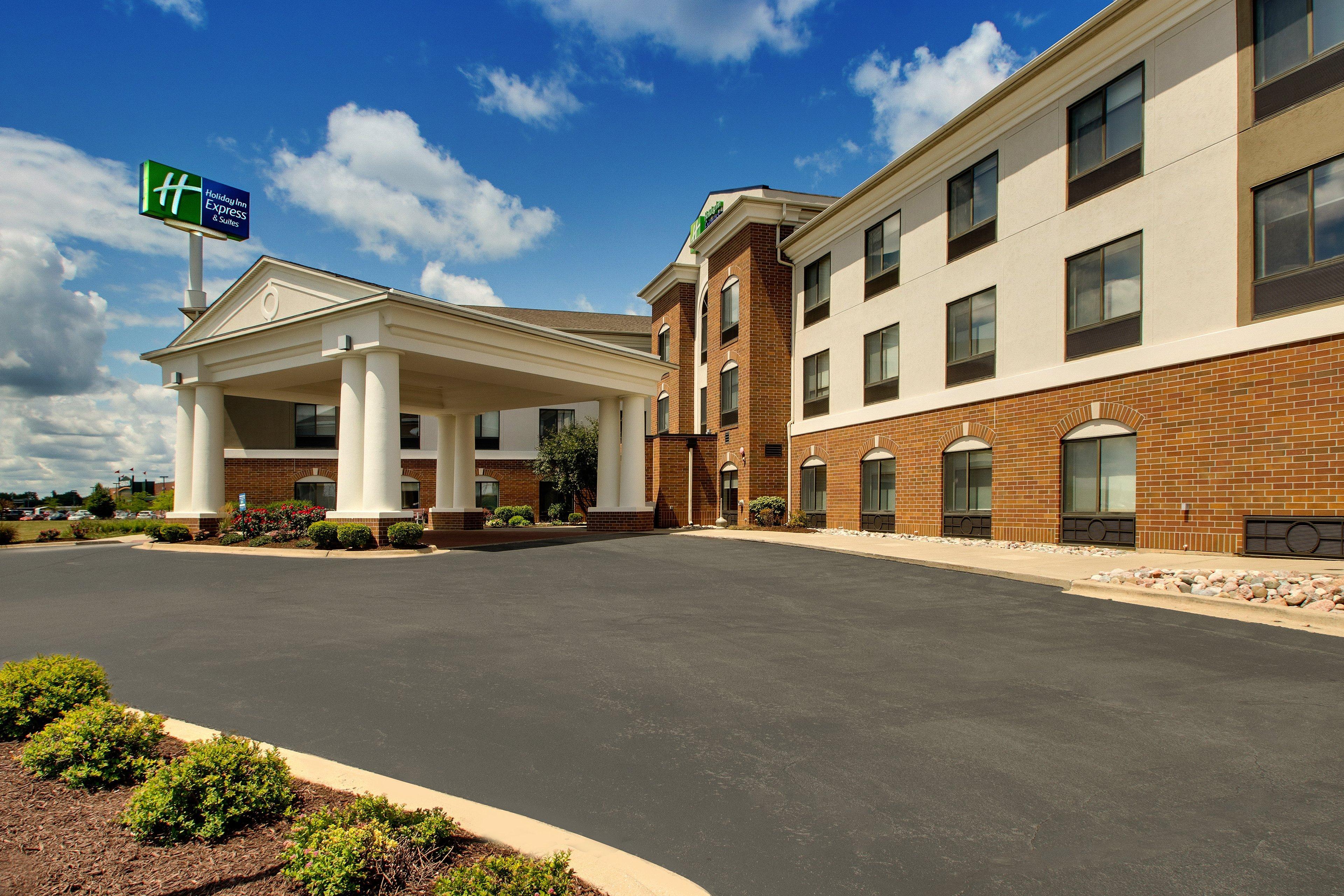 Holiday Inn Express Hotel & Suites Morris By Ihg Extérieur photo