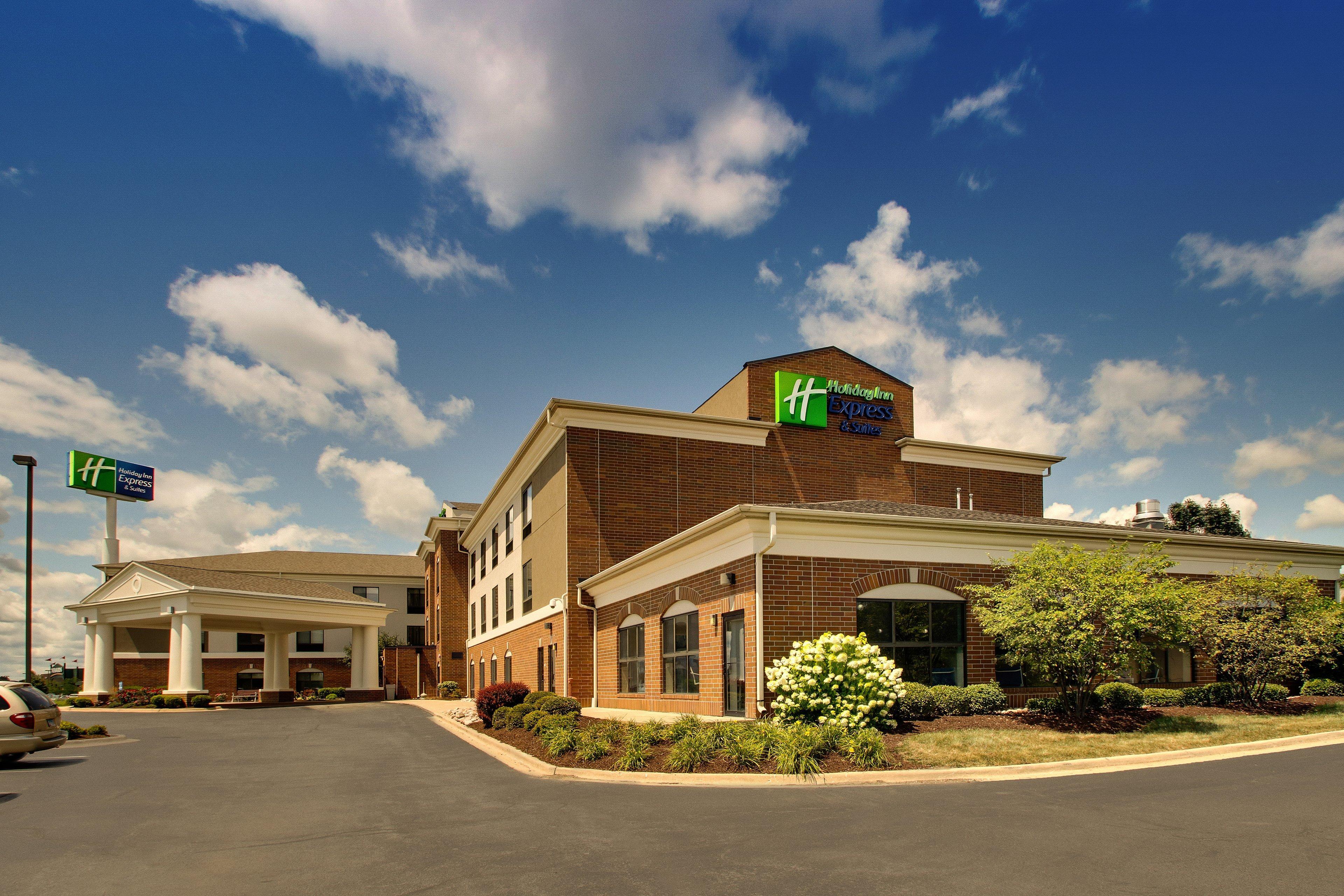 Holiday Inn Express Hotel & Suites Morris By Ihg Extérieur photo